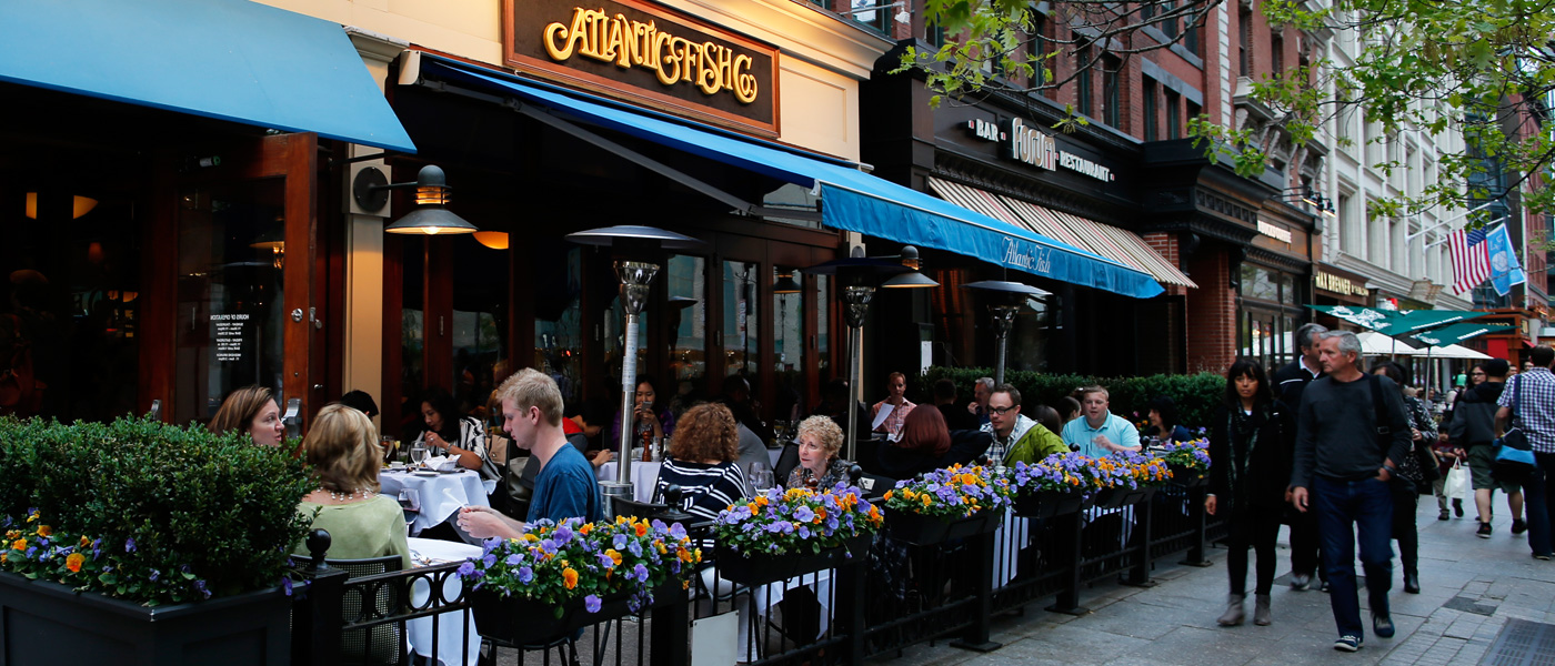 outdoor-dining-north-end-waterfront-dining-massachusetts-boston-eater-patios-lookout-rooftop-and-bar-best-outdoor-dining-boston